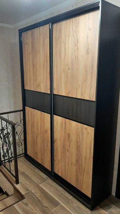 Шафи купе різного розміру і фасадів. Фабричні. Шкафы купе