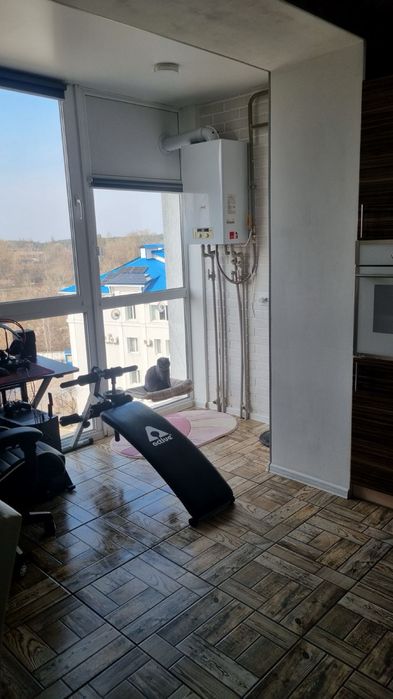 Продам 1 кім. студію  АВТОНОМКА 7/10 цегла вул. Попова