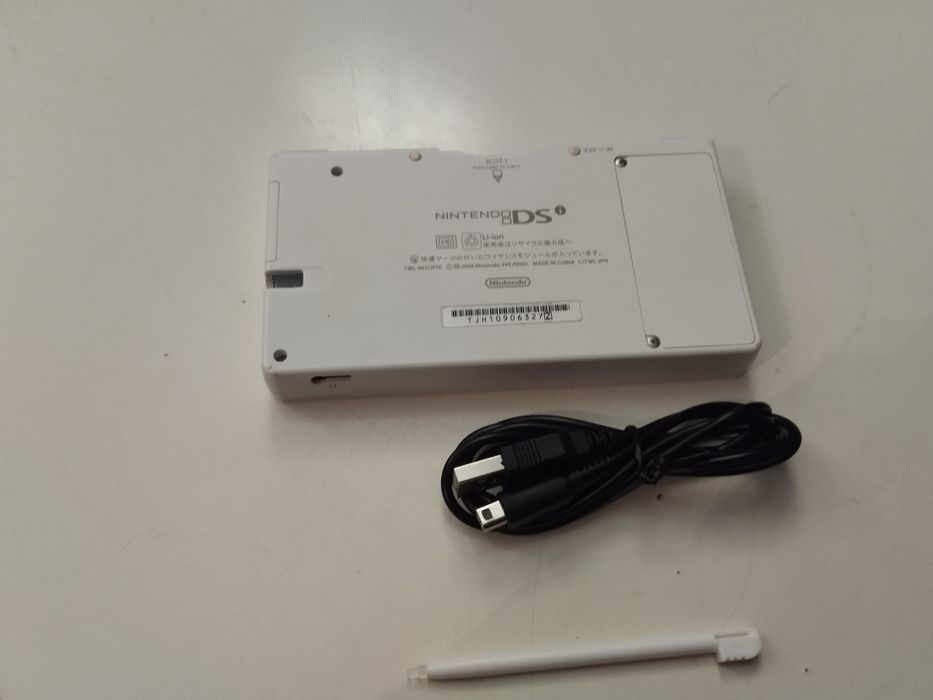 Nintendo DSI Biała 32GB + Twilight Menu