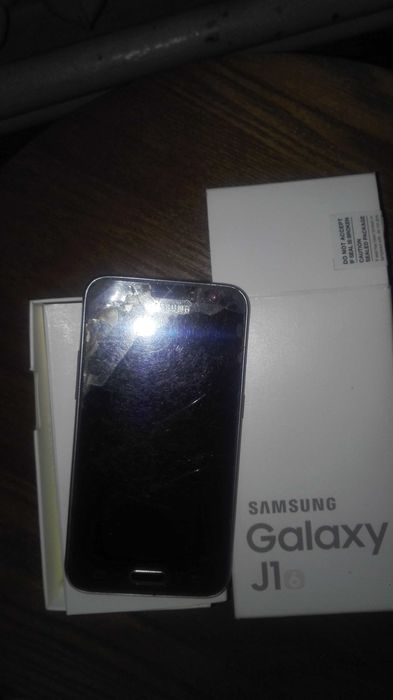 iPhone на запчастини