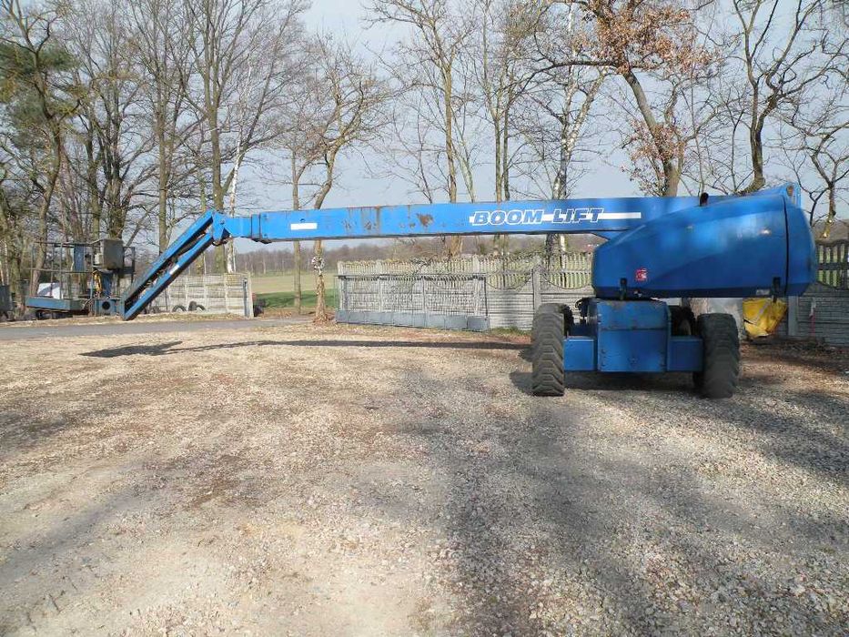 podnośnik samojezdny zwyżka 25m 4x4