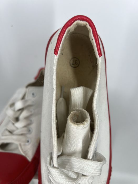 Bialo czerwone trampki damskie