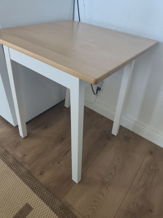 Stół IKEA biały dąb 80 x 80 kwadratowy