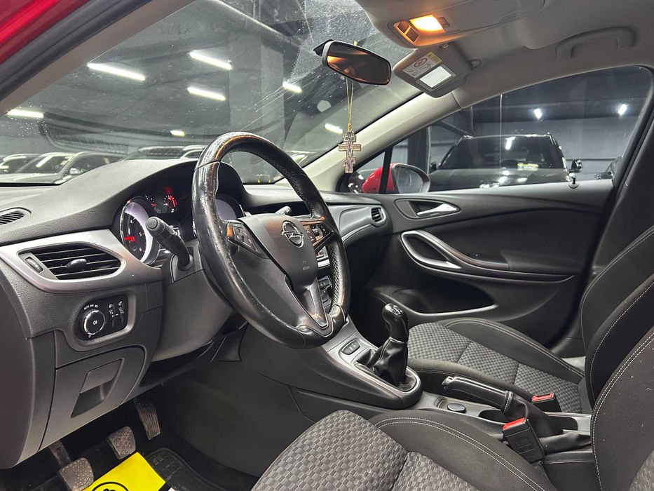 Opel Astra 2016