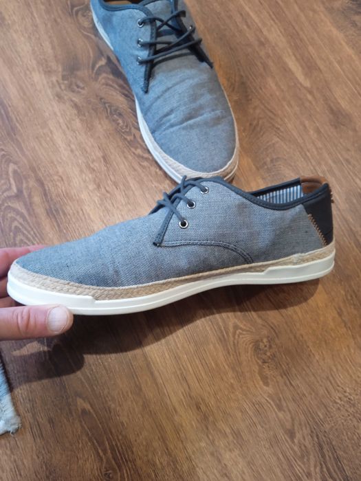 Продам чоловічі кеди бренду River Island