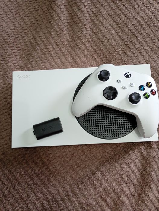 Xbox Series S na części