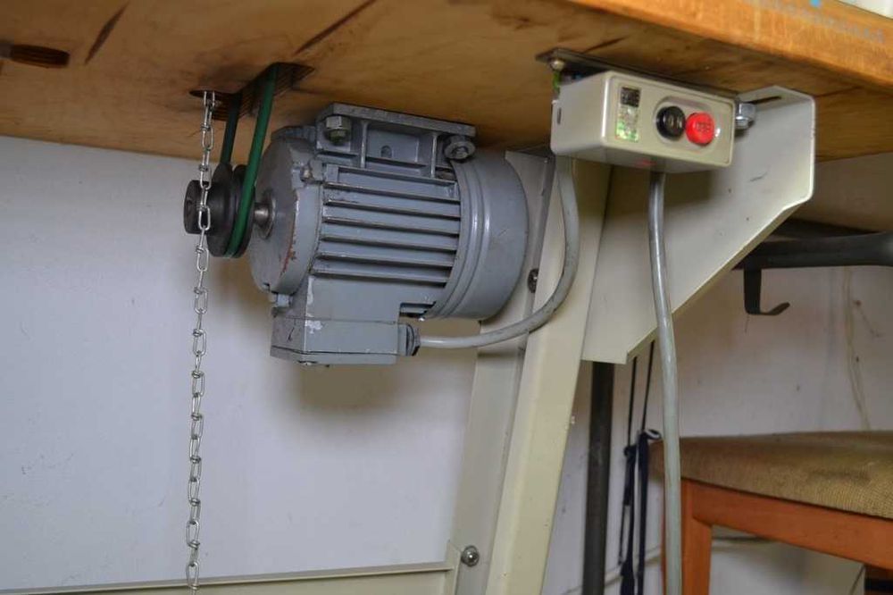 Guzikarka Maszyna do guzików Mauser Spezial Juki