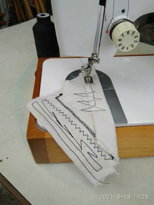 Швейна машина Чайка 132 з рук майстра