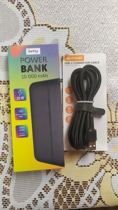 Powerbank z kabelkiem