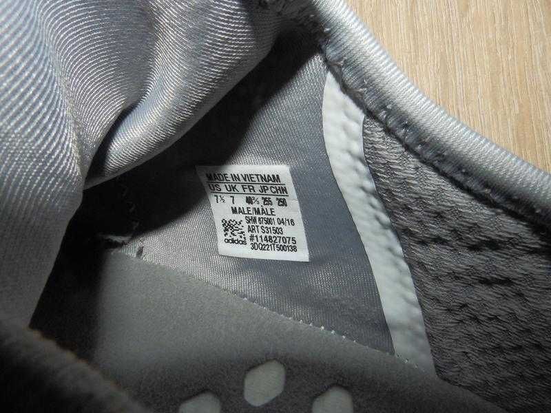 Кроссовки беговые adidas men s nmd r1 s31503 grey/white редкая модель