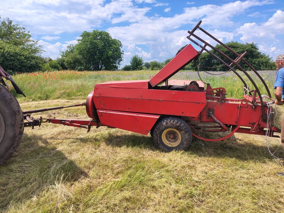 продам прес підбирач