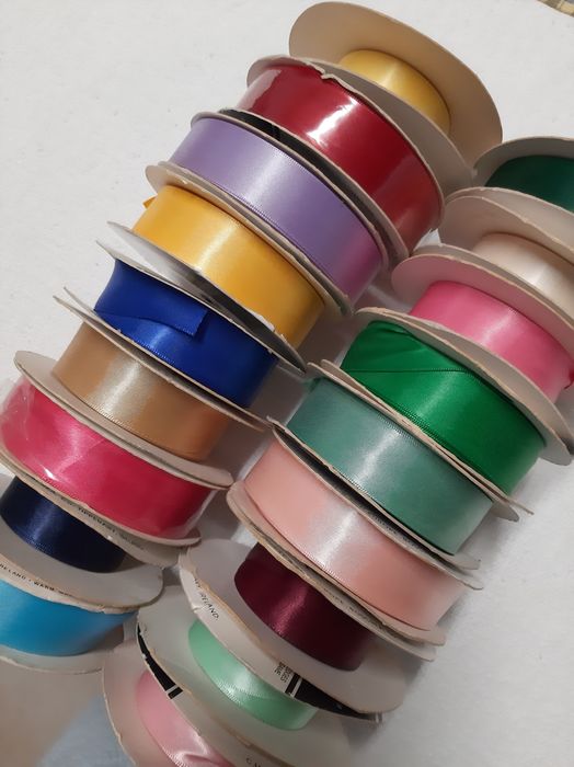 Fitas de cetim e veludo