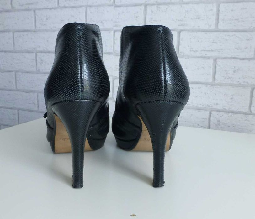 Clarks skórzane jesienne botki szpilki 40