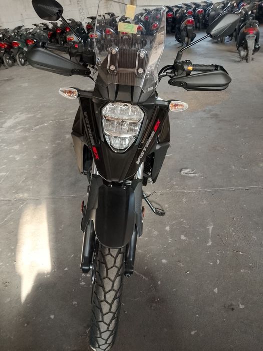Новый !!! Suzuki v strom 250