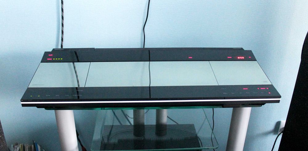 Центр ТОП Bang Olufsen BeoCenter 9500 Дания 14 кг 76 x 11 x 34 см