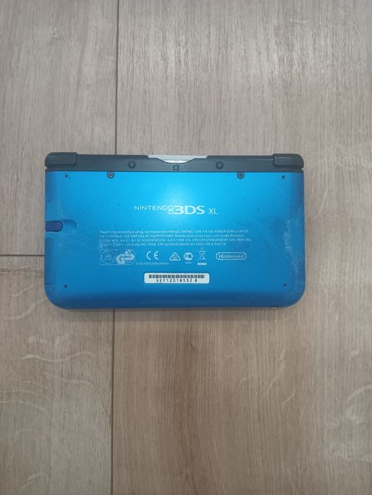 Nintendo 3DS XL Desbloqueada + 64GB + 7 Jogos Físicos