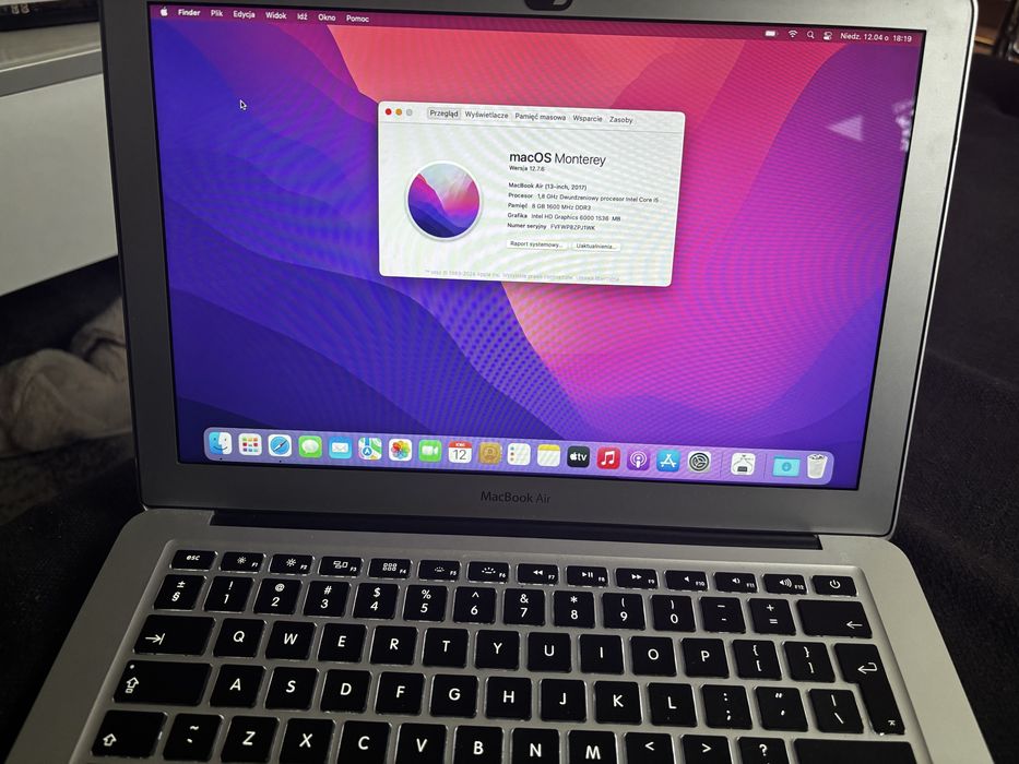 Macbook air 13.3 256