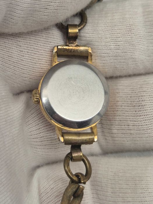 Radziecki damski zegarek*Czajka/Чайка*