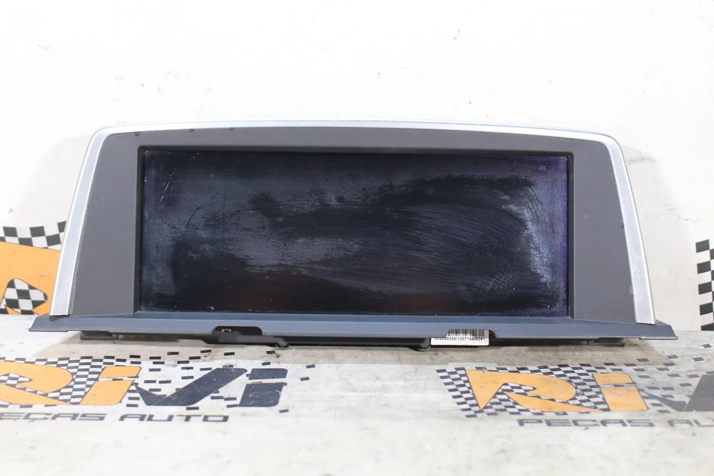 Display / ecrã de informações BMW 6 Cabriolet (F12)