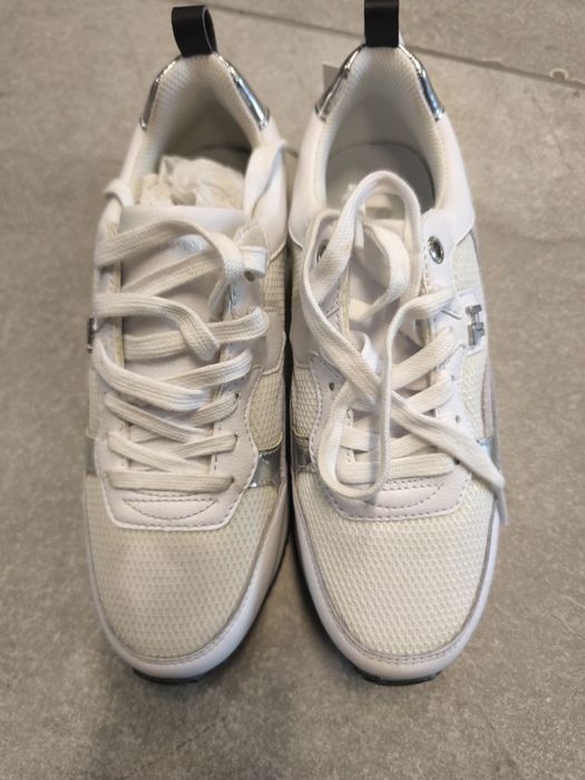 Sneakersy Tommy Hilfiger r. 37