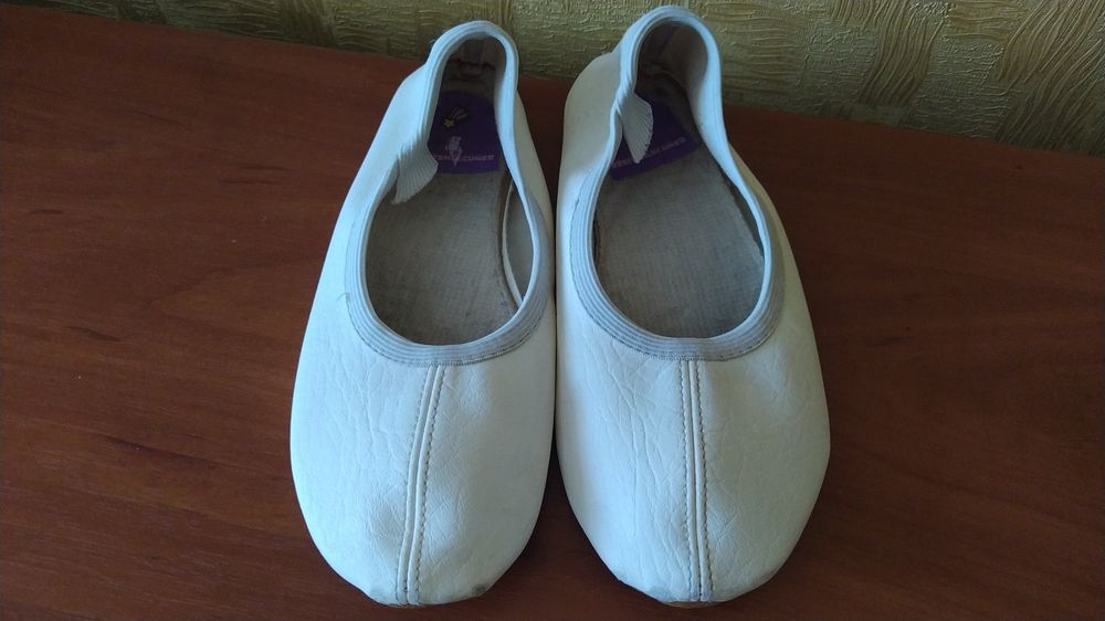 Кожаные чешки балетки длина 20 см размер 31