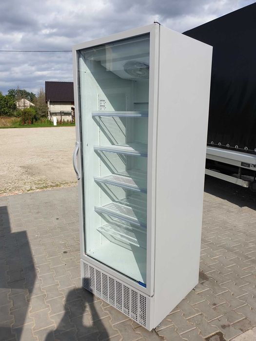 Witryna chłodnicza 800 litr,chłodnia,lodówka NoFrost