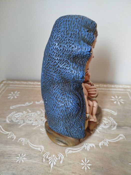 Antiga Escultura em Cerâmica "Virgem Maria e o Menino"