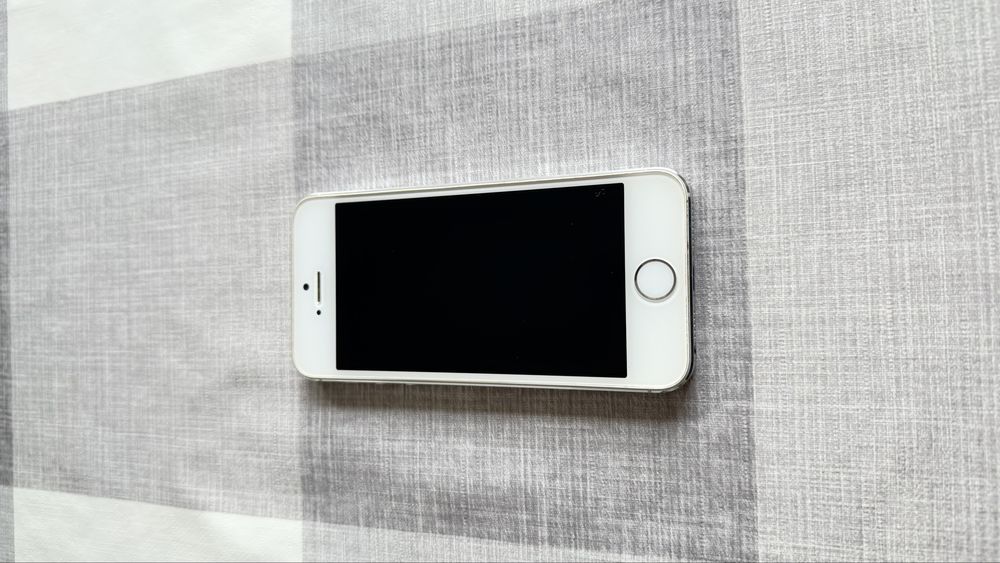 Vendo iPhone 5s 32GB - Impecável