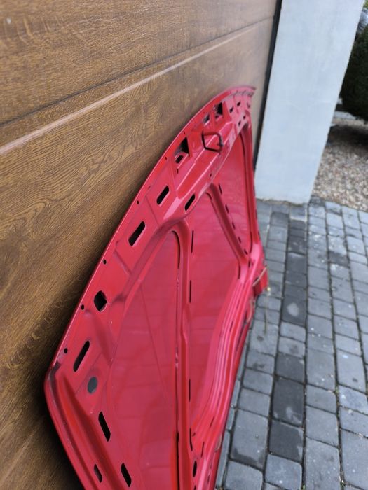 Maska pokrywa silnika VW Polo 86C 2F czerwona