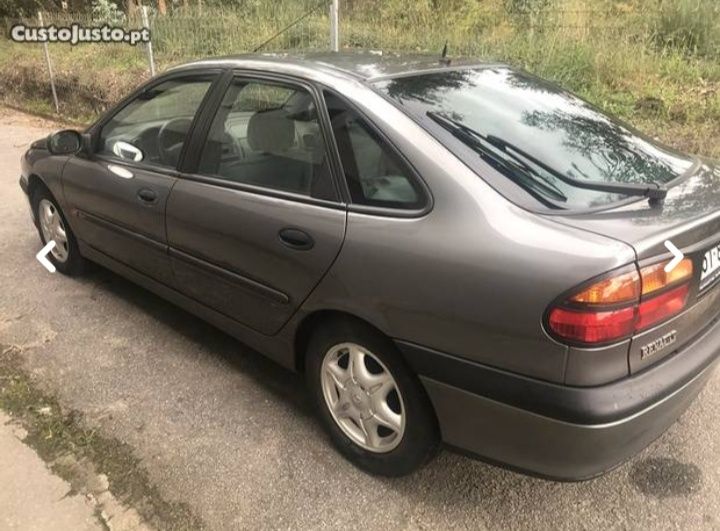 Renault Laguna — fotografia 4