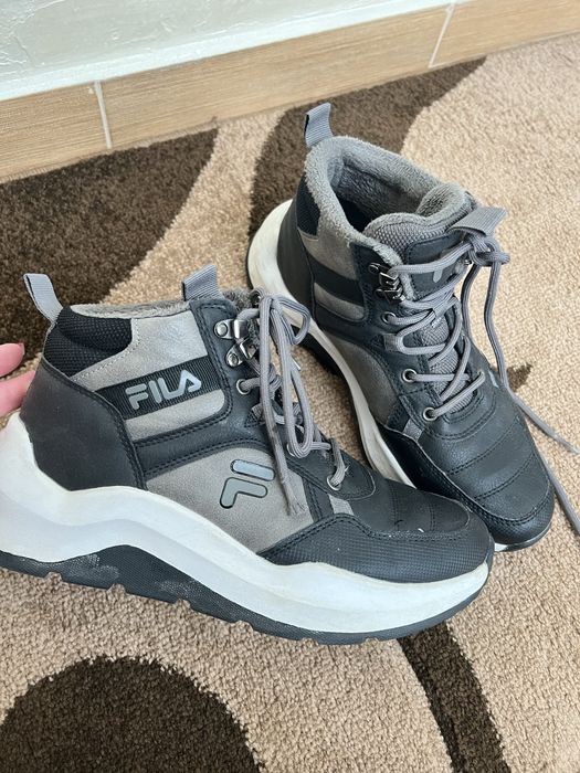 Кросівки єврозима 39 р