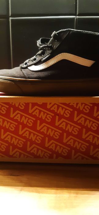 buty vans chapman mid