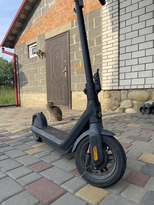 Електро самокат ninebot e2 pro