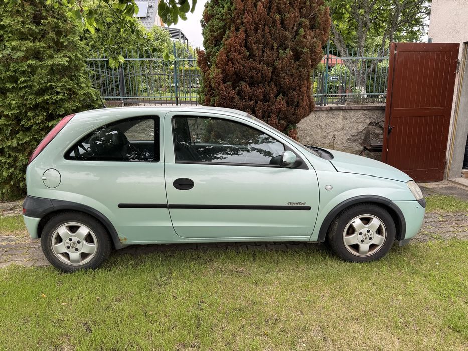 Samochod osobowy Opel corsa