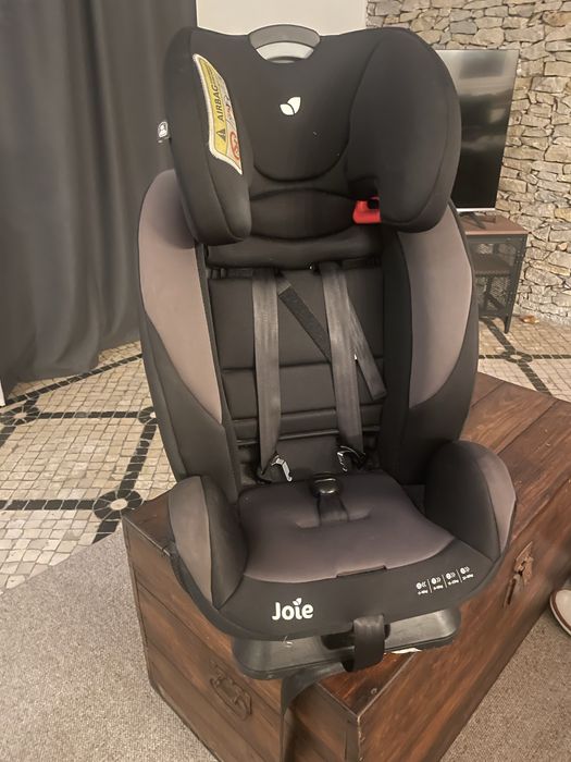 Cadeira executiva bebe carro JOIE Nova