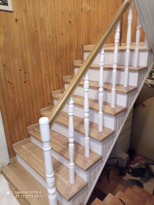 Naprawa  parkietu,układanie