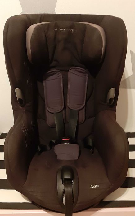 Fotelik samochodowy Maxi Cosi Axiss - obrotowy
