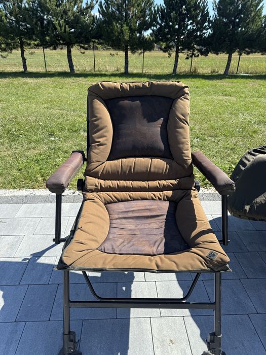 Fotel Nash indulgence