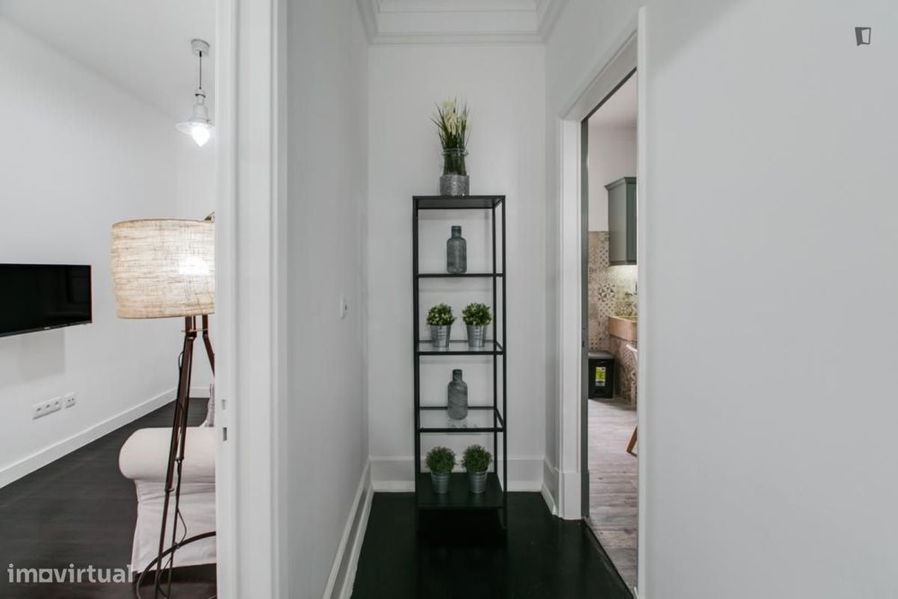 Quarto - localizado em Saldanha Lisbon