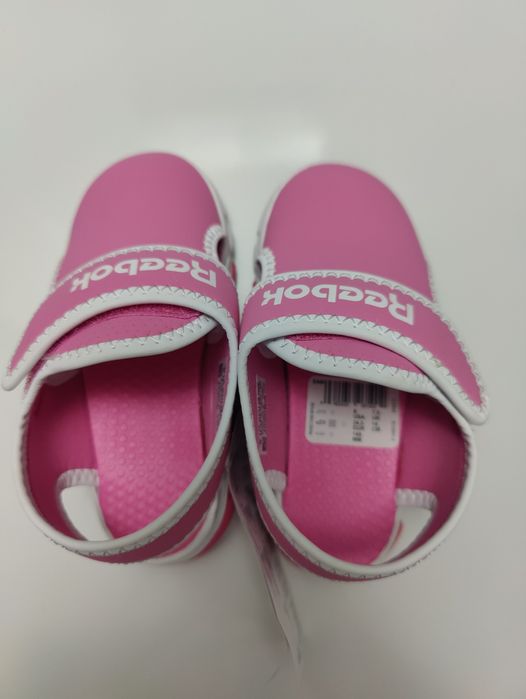 Sandały sandałki różowe Reebok 24
