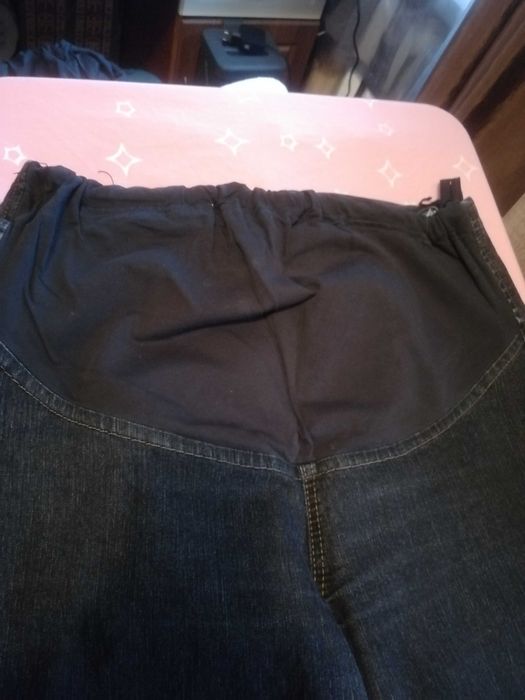 Джинси для вагітних