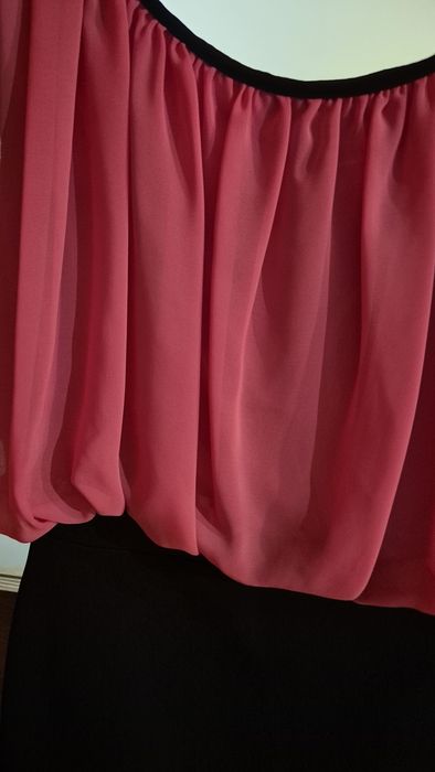 Piękna różowa/fuksjowa sukienka rozmiar 38