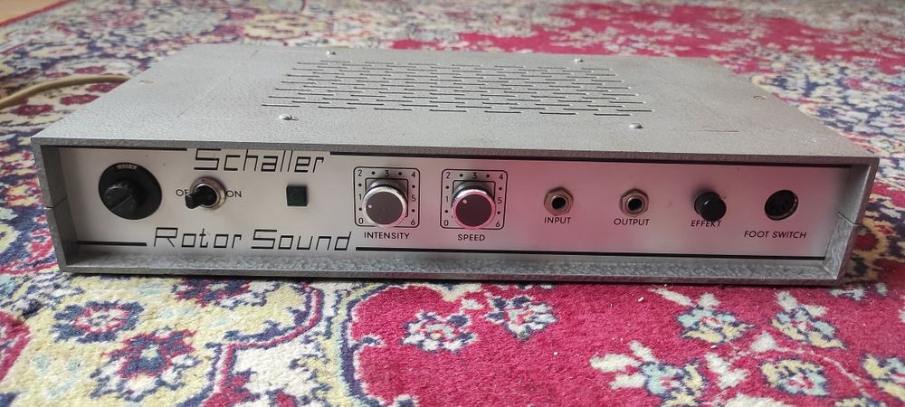 Efekt Leslie Schaller Raptor Sound