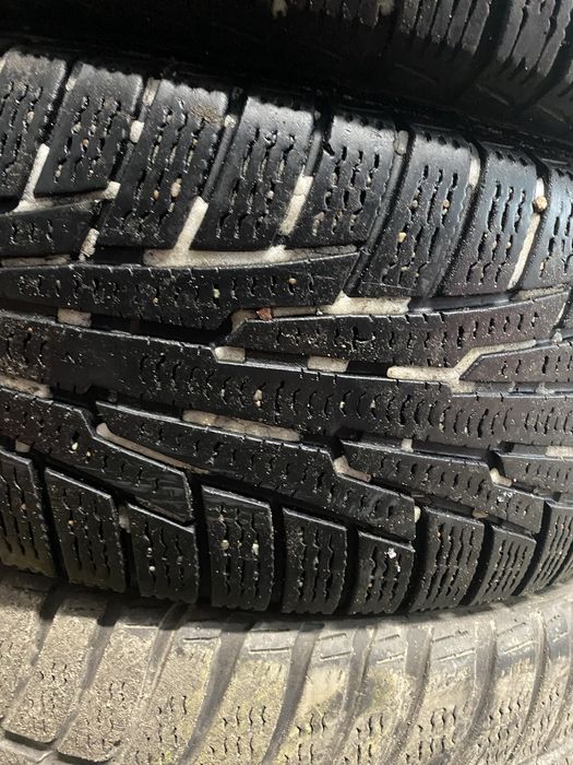 Продам комплект коліс в чудовому стані, шини без гуль і ремонтів!