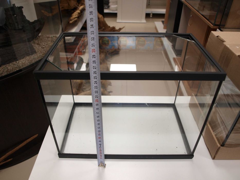 Akwarium prostokąt 35x21x26 + pokrywa szklana
