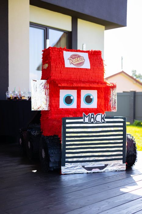 Виготовляю піньяти на замовлення Сихів Львів та околиці