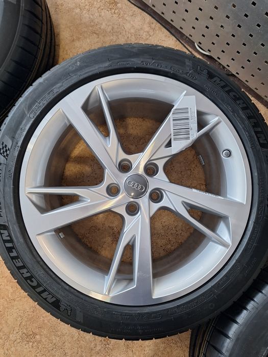 Nowe Alufelgi Koła Audi A8 D5  255 45 r19