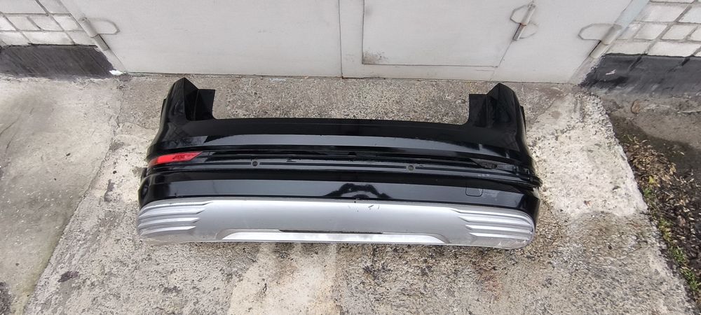 Audi E tron бампер задний оригинал