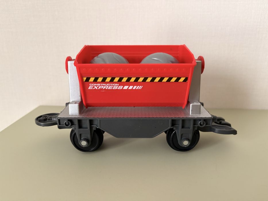 іграшковий потяг CAT Construction Express Train