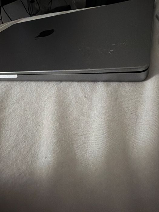 Macbook Pro m1 pro 16gb